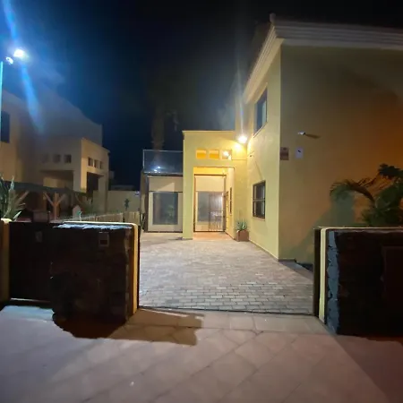 Вилла Splendid Star Tenerife Jacuzzi Pool *