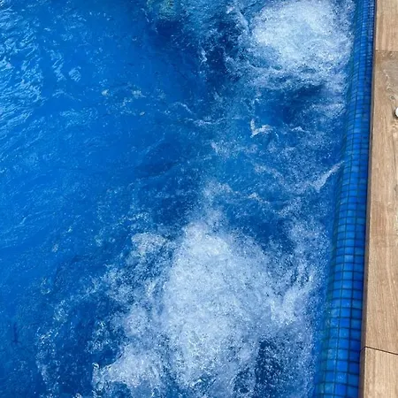 Splendid Star Tenerife Jacuzzi Pool * Сан Мигель