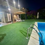 Splendid Star Tenerife Jacuzzi Pool Villa
